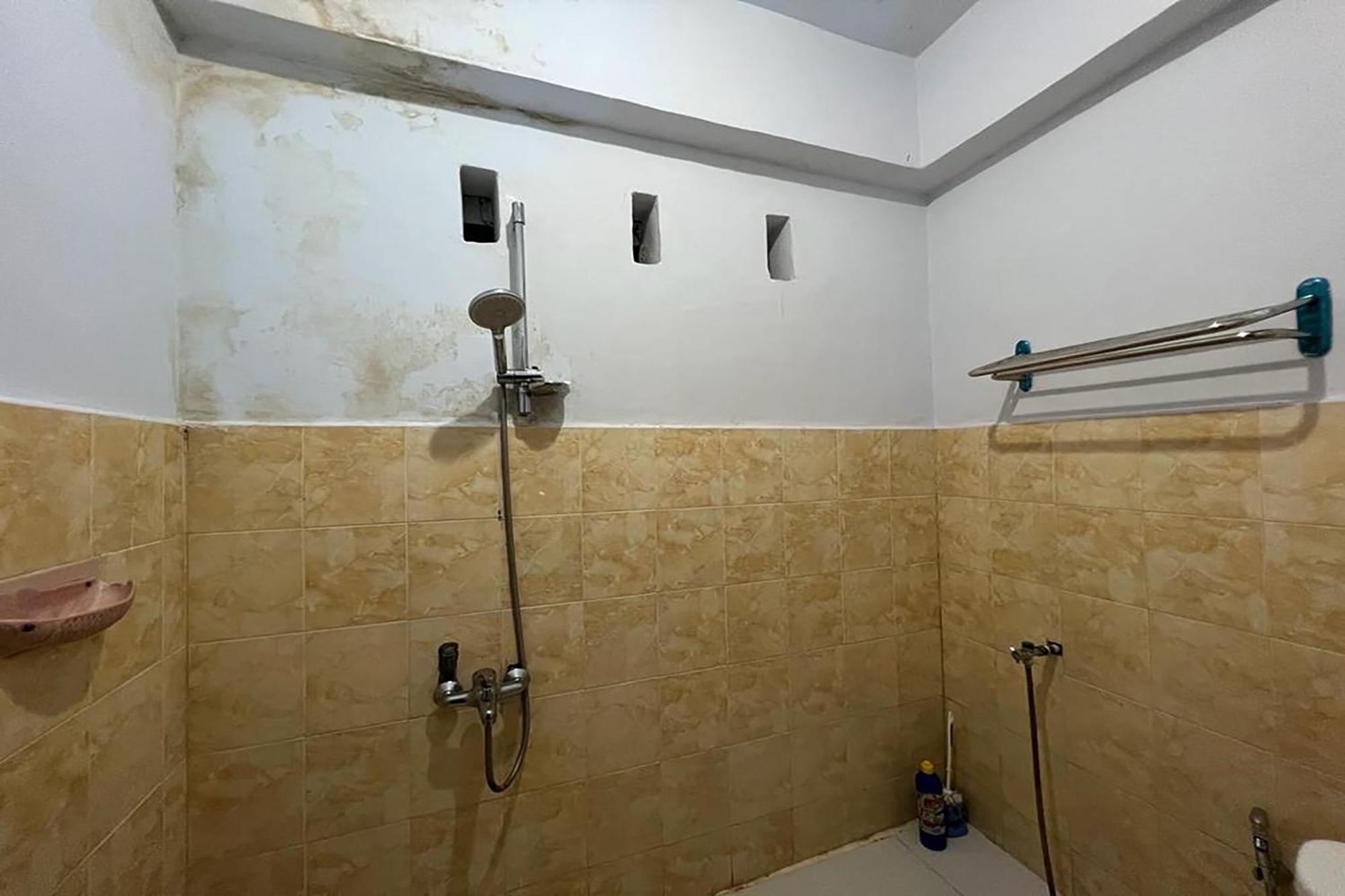 Oyo 91757 Surya Hotelneartaman Anggrek Pkk Watansoppeng Lalabata Zewnętrze zdjęcie